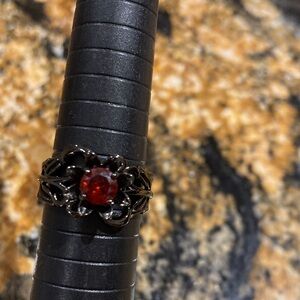 Elegant Black and Red Floral Ring size 7.5